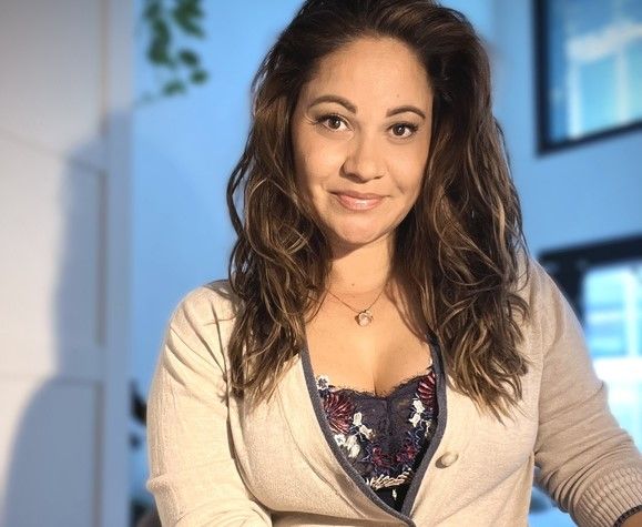 Wie Pilzinfektion unter der Brust (Candidose) behandeln?