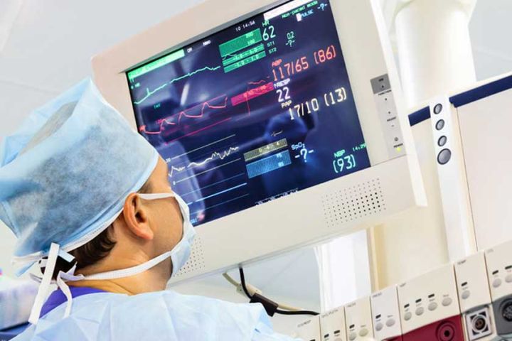 Brust-OP in Lokalanästhesie? Hier ist Vorsicht geboten!