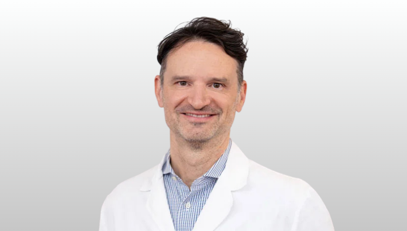 Dr. med. Nicholas Waughlock