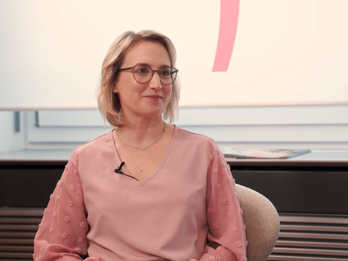 isabel-p-erfahrungsbericht-brustvergroesserung-implantat-eigenfett-breast-atelier