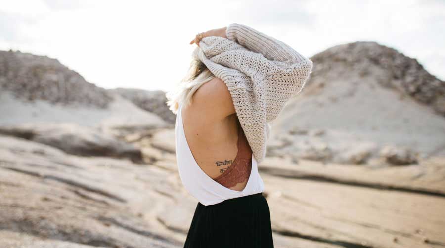 Sind Tattoos bei einer Brustoperation problematisch?